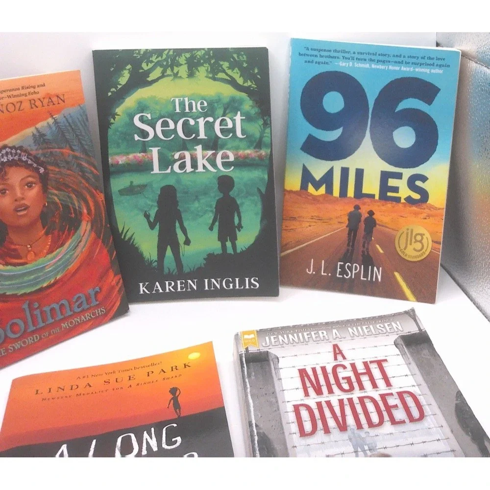 LOT OF 5 PAPERBACK BOOKS FOR READERS FROM 6-9TH GRADE